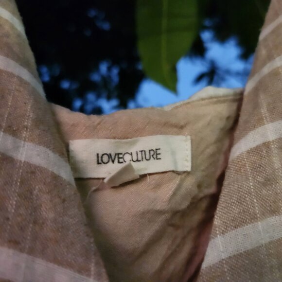 Love Culture Striped Wrap Romper Tie Waist Ruffle Skort M- TAN WHITE BEIGE - Picture 5 of 5